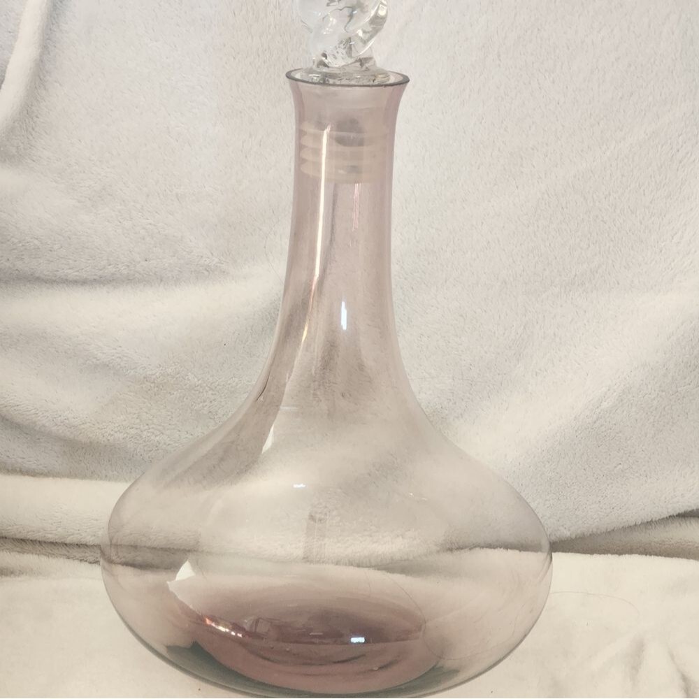 Vintage Amethyst Wine Decanter - Picture 5 of 8